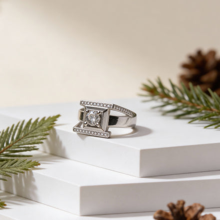 Siora Nova Frame Silver Ring