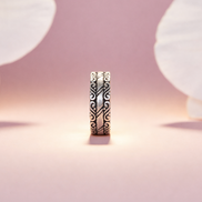 Siora Vintage Scroll Band
