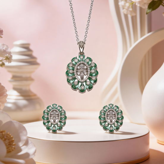 Siora Emerald Halo Pendant Set