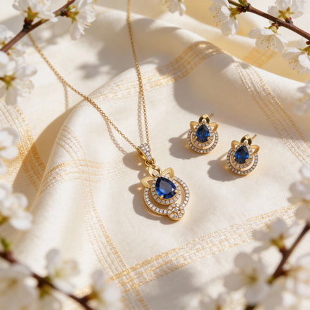 Neelara Grace Gold Pendant Set