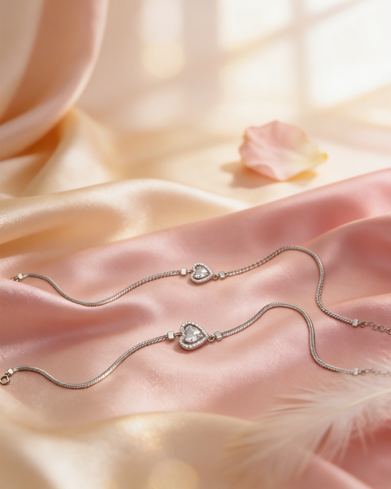 Siora Heart Whisper Anklet