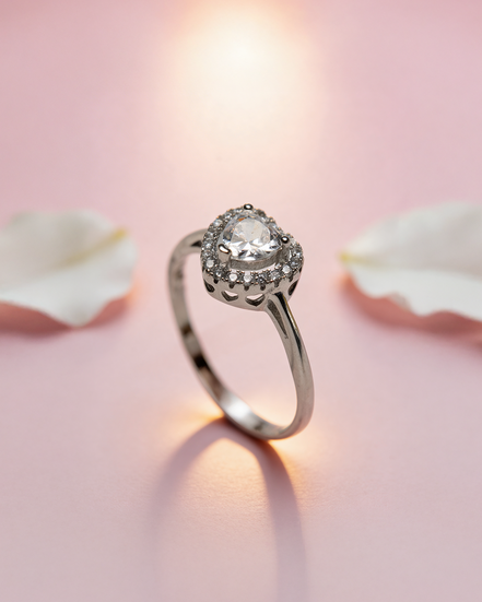 Siora Hearty Halo Ring