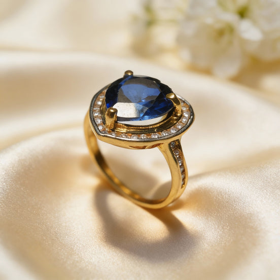 Celeste Sapphire Halo Gold Ring