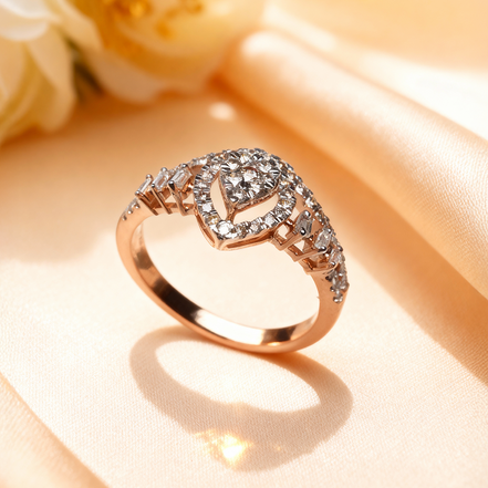 Bella Luxe Bloom Diamond Ring