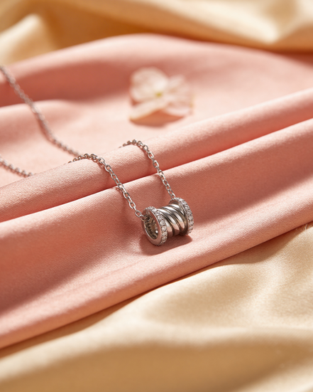 Siora Celeste Barrel Pendant Chain