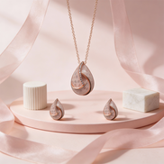 Siora Pearl Blossom Pendant Set