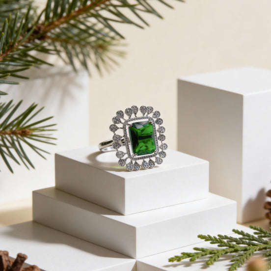 Siora Emerald Crown Ring