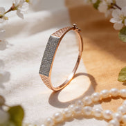 Luxe Pavé Grande Diamond Bangle