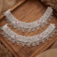 Siora Blossom Grace Silver Anklet