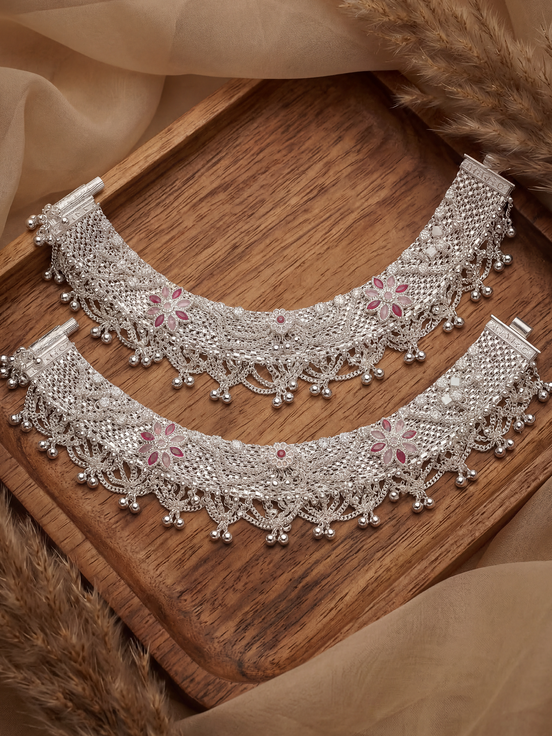 Siora Blossom Grace Silver Anklet