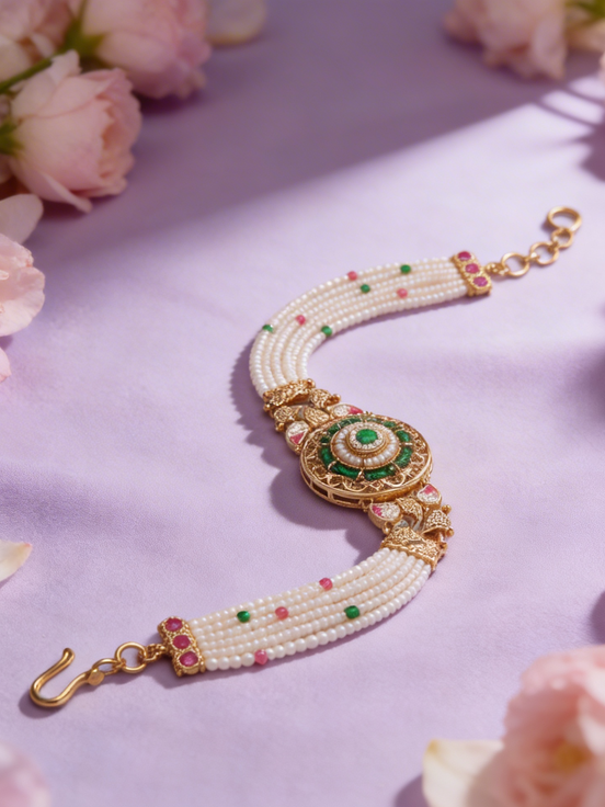 Siora Rajwada Pearl Bracelet