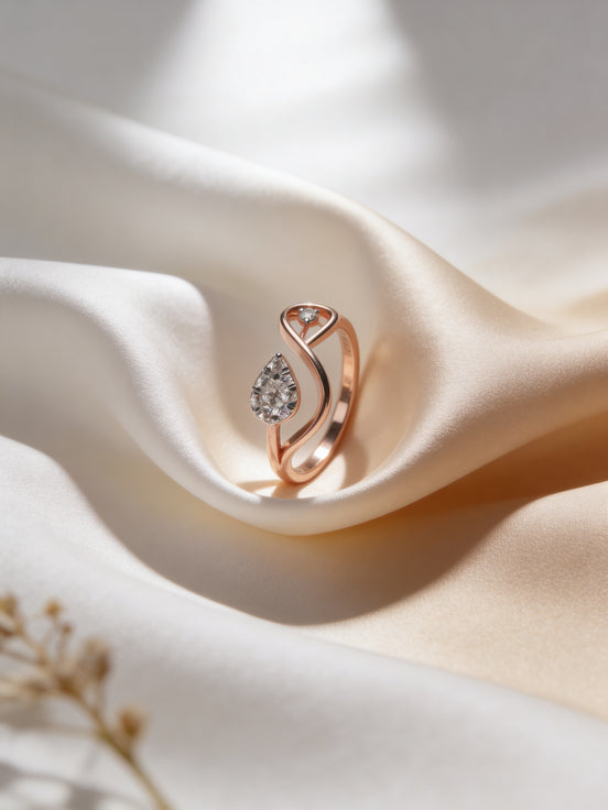 Bella Twirl Teardrop Ring