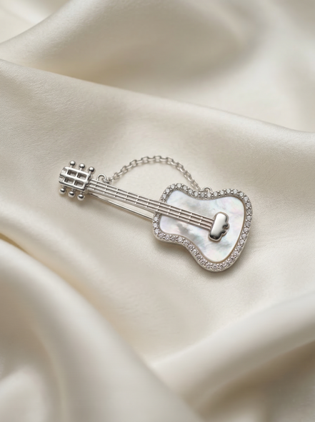 Siora Harmony Guitar Silver Brooch